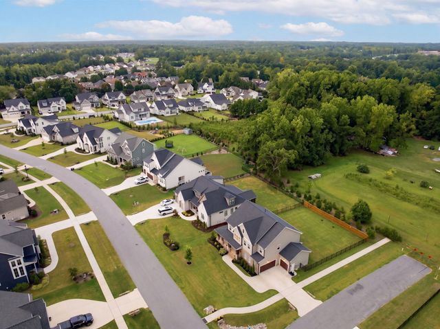 904 Shiloh Hills Drive, Fuquay Varina, NC 27526
