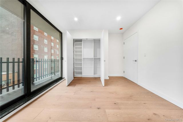 30-24 32nd Street 4A, Astoria, NY 11102