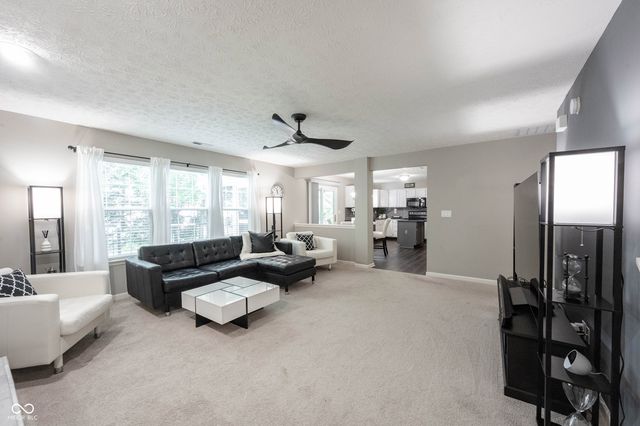 10600 Sand Creek Boulevard, Fishers, IN 46037