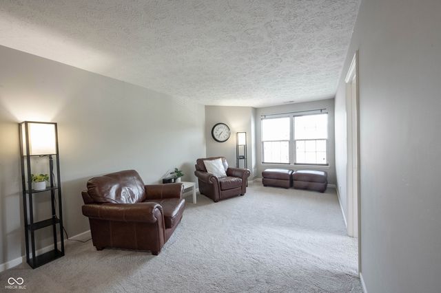 10600 Sand Creek Boulevard, Fishers, IN 46037