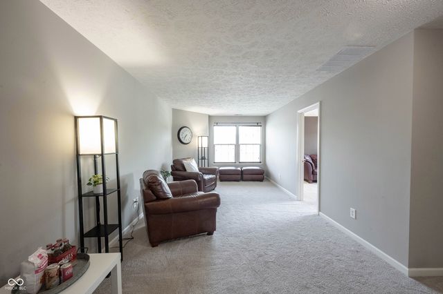 10600 Sand Creek Boulevard, Fishers, IN 46037