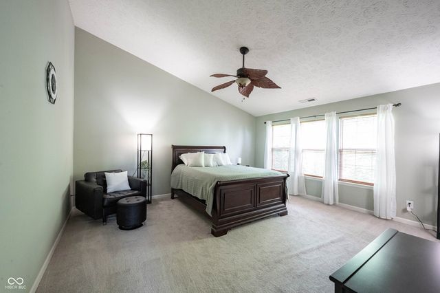 10600 Sand Creek Boulevard, Fishers, IN 46037