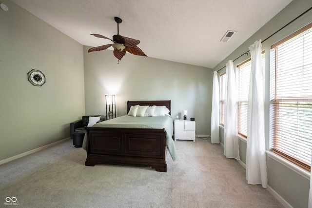 10600 Sand Creek Boulevard, Fishers, IN 46037