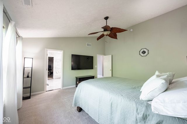 10600 Sand Creek Boulevard, Fishers, IN 46037