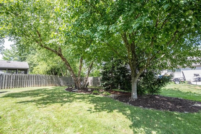 10600 Sand Creek Boulevard, Fishers, IN 46037