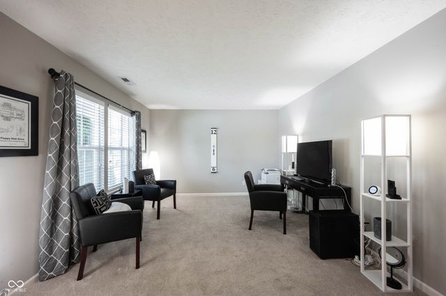 10600 Sand Creek Boulevard, Fishers, IN 46037
