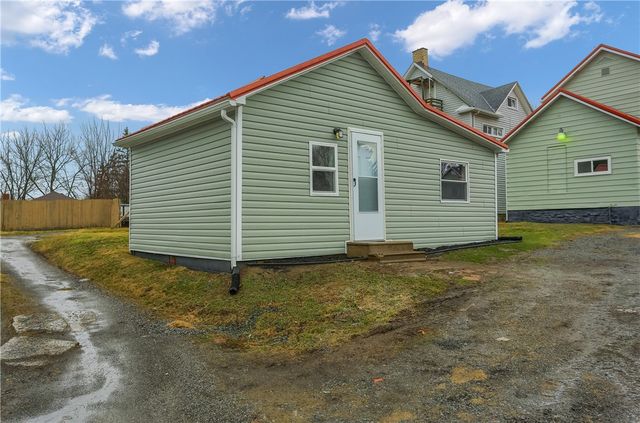 1222 Randolph St, New Castle, PA 16101