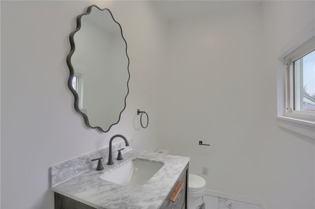 1222 Randolph St, New Castle, PA 16101