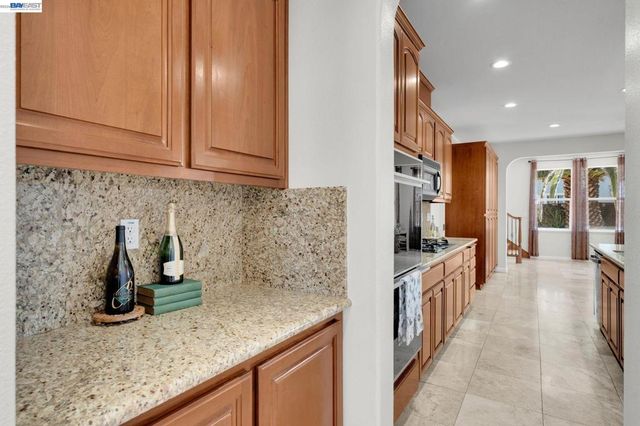 6391 Crystal Springs Cir, Discovery Bay, CA 94505