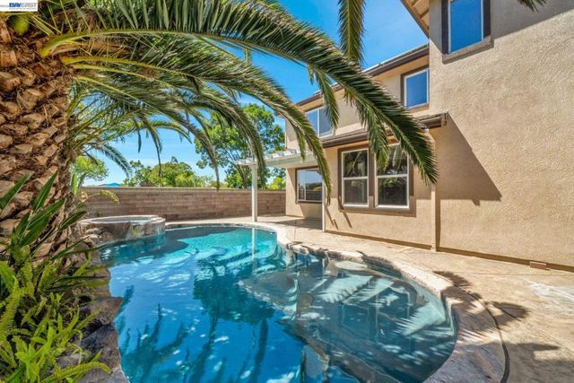6391 Crystal Springs Cir, Discovery Bay, CA 94505