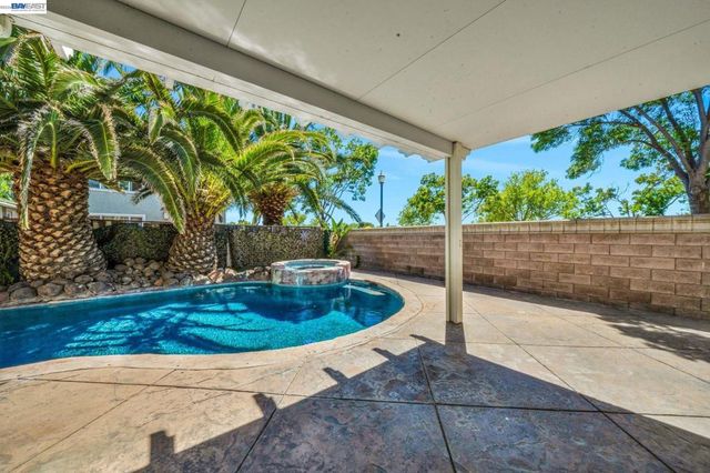 6391 Crystal Springs Cir, Discovery Bay, CA 94505