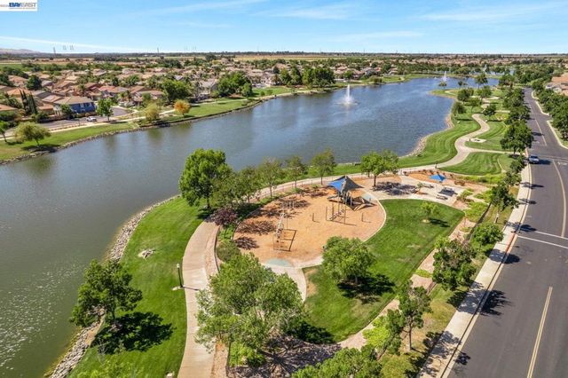 6391 Crystal Springs Cir, Discovery Bay, CA 94505
