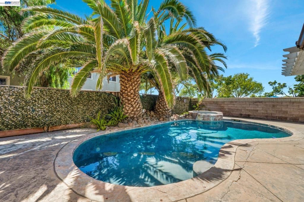 Image 46 of property listing at 6391 Crystal Springs Cir, Discovery Bay, CA 94505