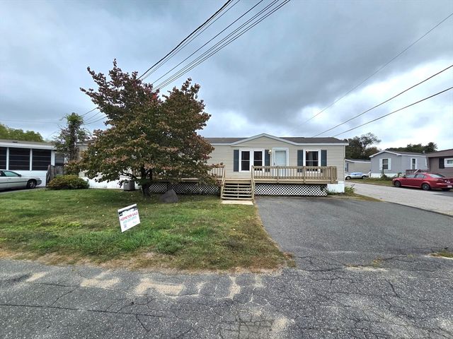 268 Palmer Rd 27, Monson, MA 01057