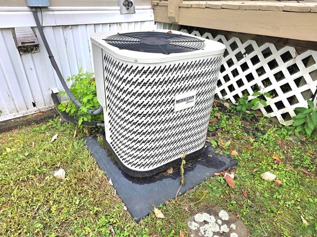 268 Palmer Rd 27, Monson, MA 01057