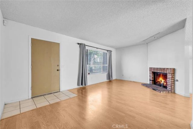 1077 Santo Antonio Drive 15, Colton, CA 92324