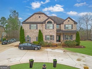 1143 Eagles Brooke Drive, Locust Grove, GA 30248