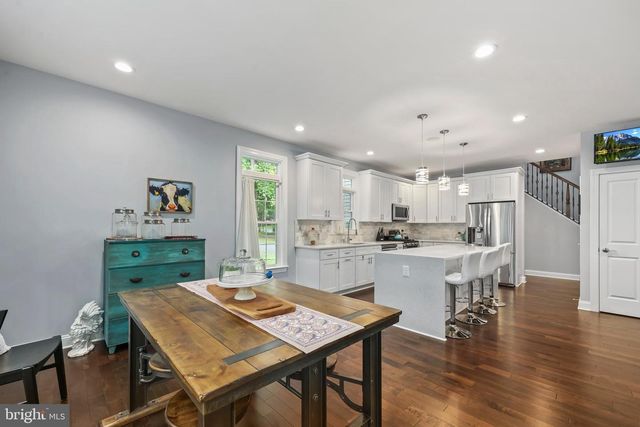 3619 LAKEVIEW PKWY, Locust Grove, VA 22508