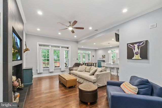 3619 LAKEVIEW PKWY, Locust Grove, VA 22508