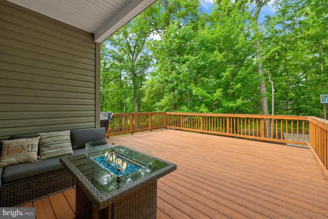 3619 LAKEVIEW PKWY, Locust Grove, VA 22508