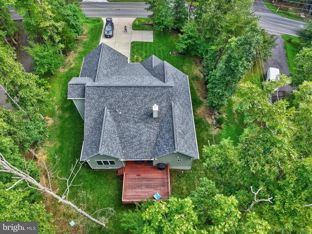 3619 LAKEVIEW PKWY, Locust Grove, VA 22508