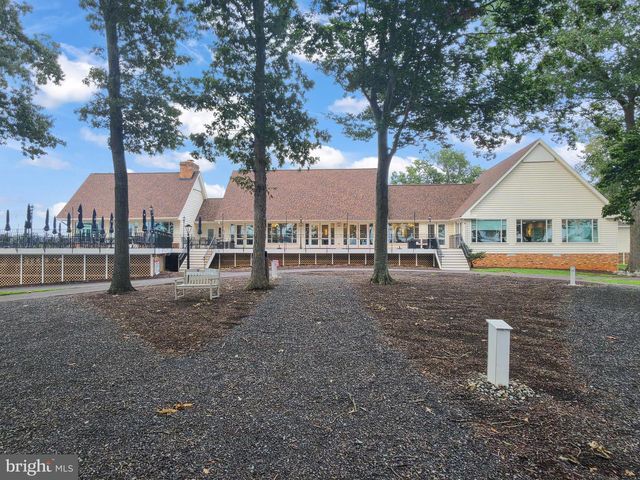 3619 LAKEVIEW PKWY, Locust Grove, VA 22508