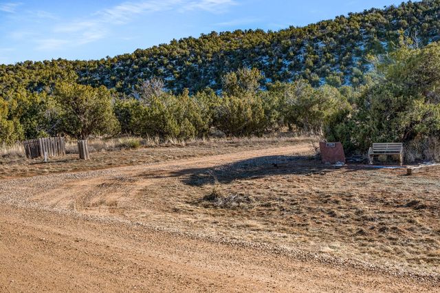 3175 Jumano Trail, Mountainair, NM 87036