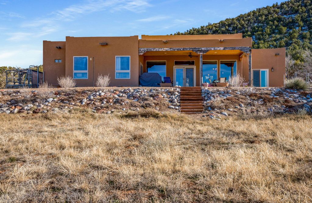 3175 Jumano Trail, Mountainair, NM 87036