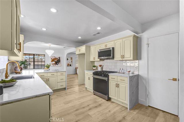 5349 Allan, Los Angeles, CA 90032