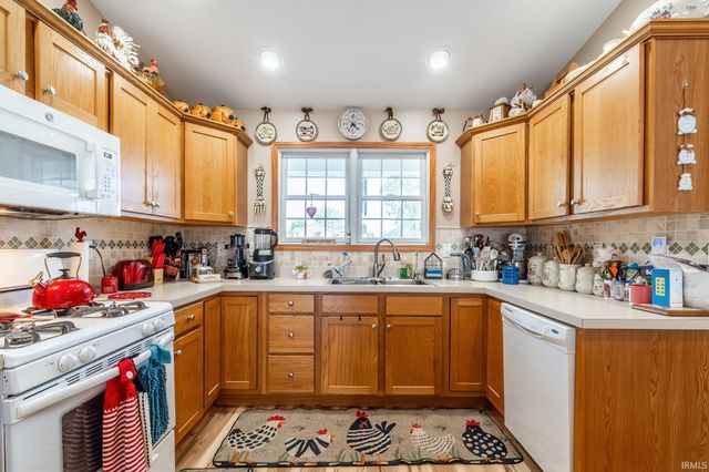 57143 Garnet Lane, Goshen, IN 46528