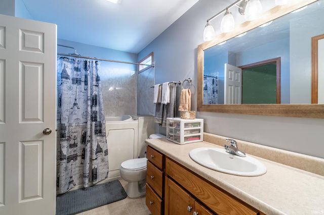 57143 Garnet Lane, Goshen, IN 46528