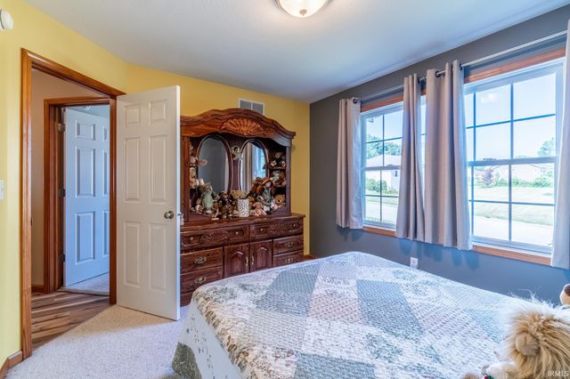 57143 Garnet Lane, Goshen, IN 46528