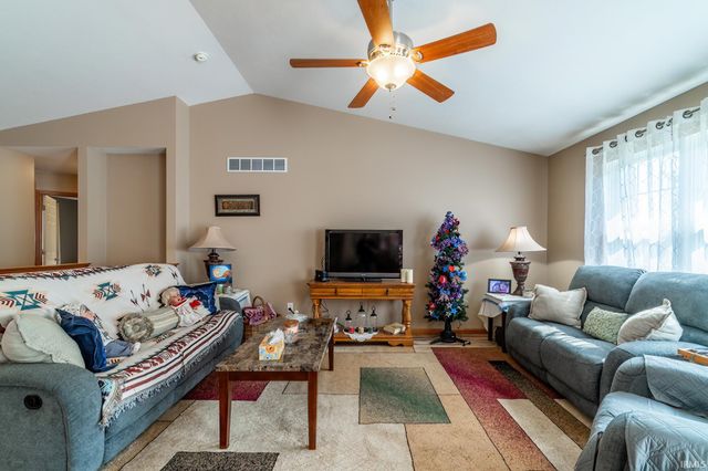 57143 Garnet Lane, Goshen, IN 46528