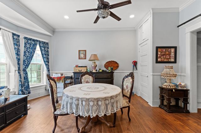 2301 31st Street, Galveston, TX 77550