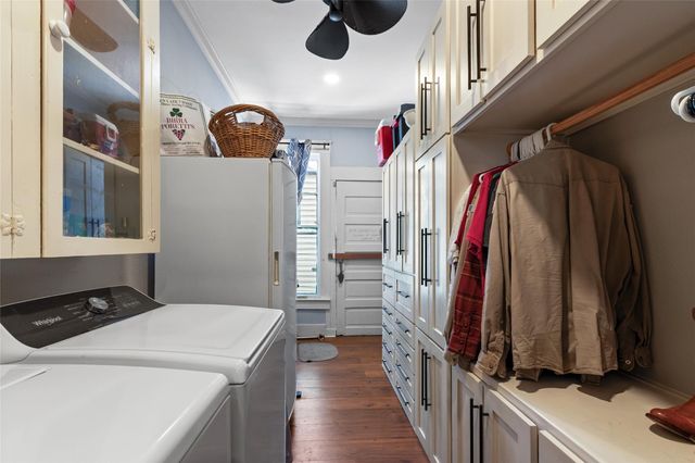 2301 31st Street, Galveston, TX 77550