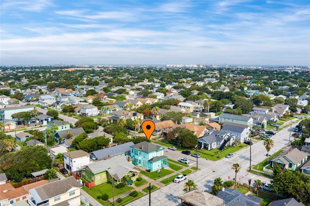 2301 31st Street, Galveston, TX 77550