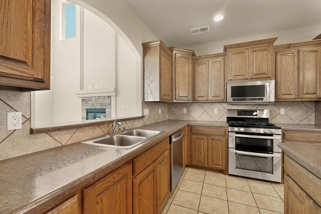 829 Palo Duro Drive, Bernalillo, NM 87004