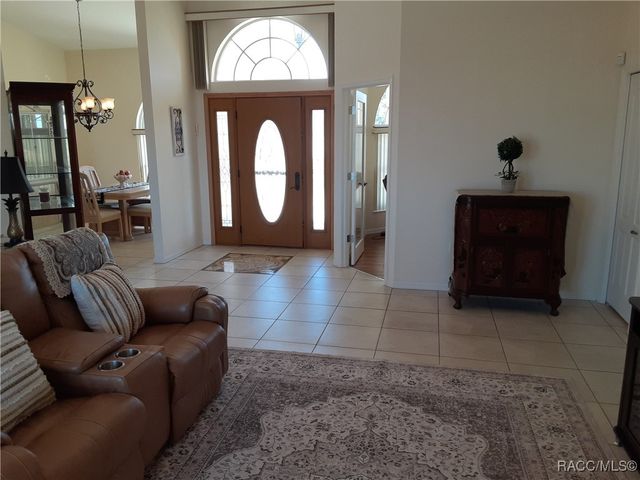 236 N Hambletonian Street, Inverness, FL 34453