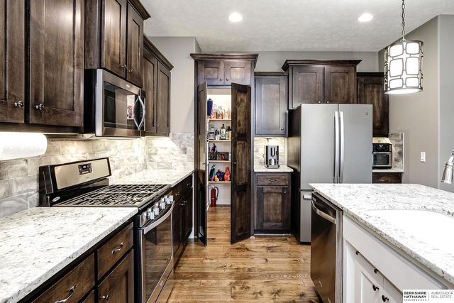 10644 S 189th Street, Omaha, NE 68136