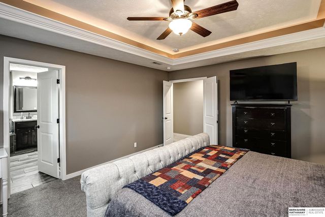 10644 S 189th Street, Omaha, NE 68136