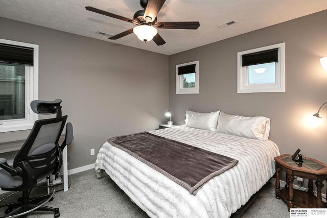 10644 S 189th Street, Omaha, NE 68136