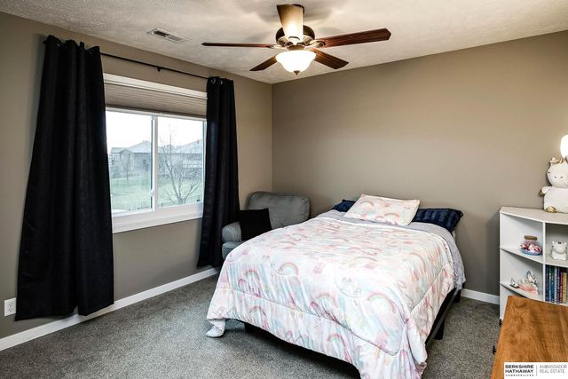 10644 S 189th Street, Omaha, NE 68136