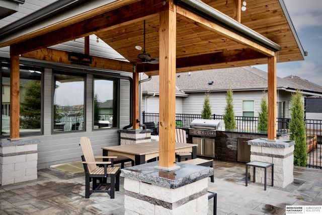 10644 S 189th Street, Omaha, NE 68136