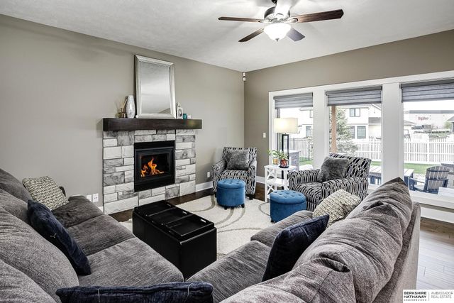 10644 S 189th Street, Omaha, NE 68136