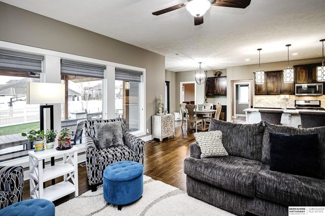 10644 S 189th Street, Omaha, NE 68136