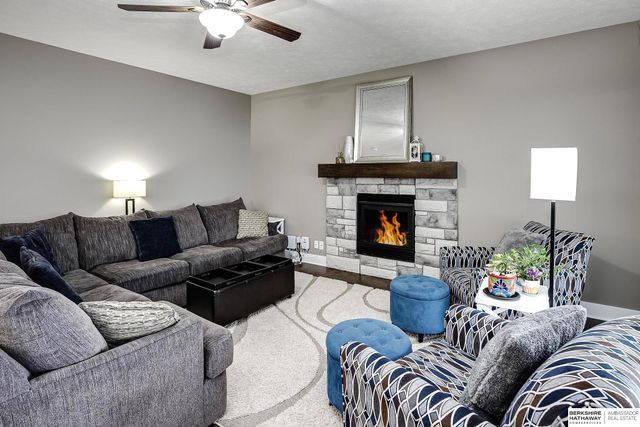 10644 S 189th Street, Omaha, NE 68136