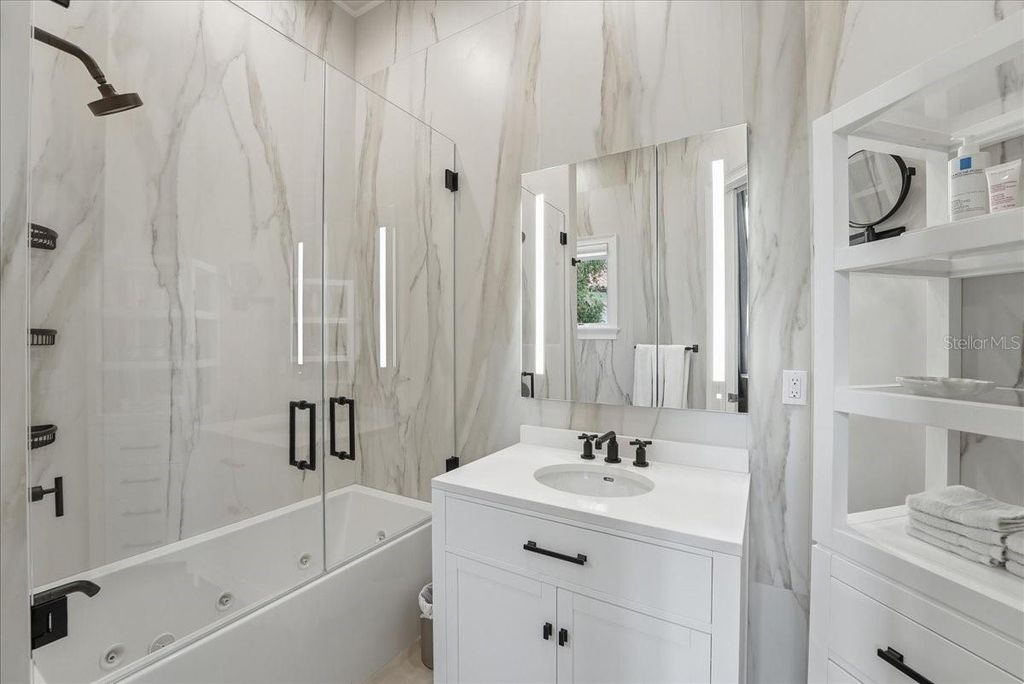 Image 33 of property listing at 9599 BLANDFORD ROAD, Orlando, FL 32827