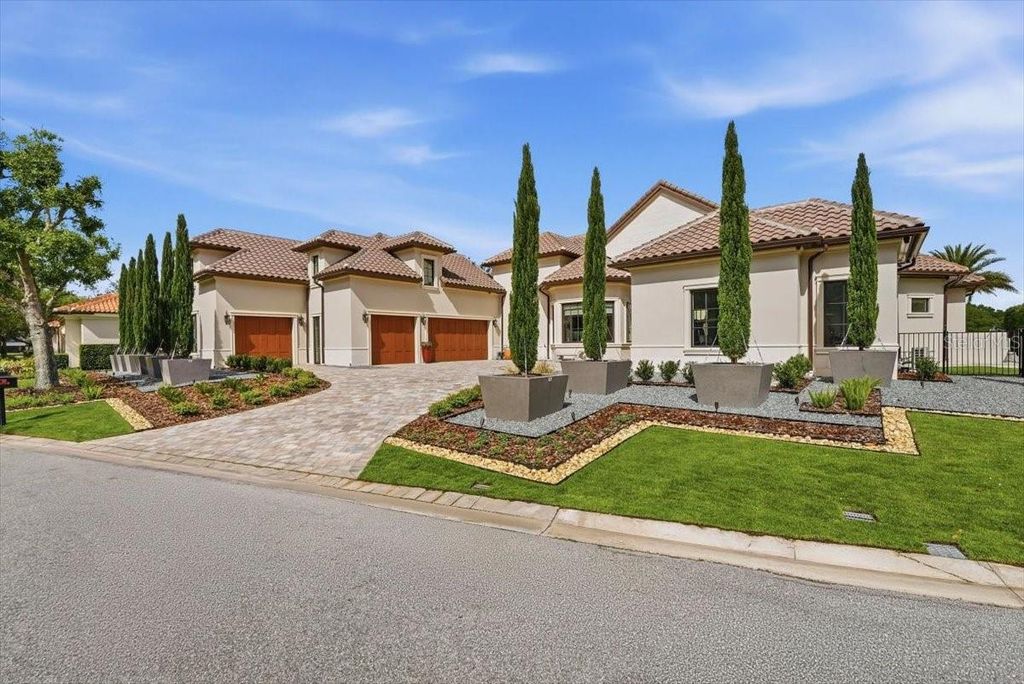 Image 6 of property listing at 9599 BLANDFORD ROAD, Orlando, FL 32827