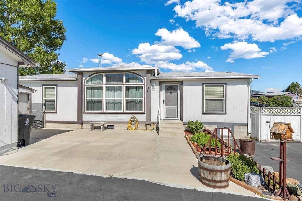1447 Sunrise Lane, Butte, MT 59701 photo 2