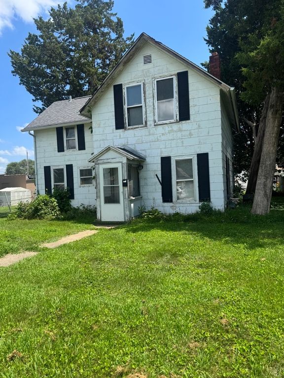414 49th Street, Moline, IL 61265